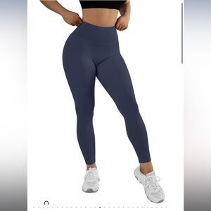 Suuksees tiktok viral brand; all day comfort leggings size M, buttery soft, NWT!